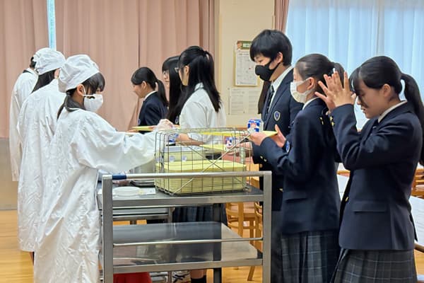 保健給食委員が企画したランチイベントの様子