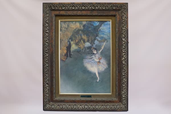 絵画の展示の様子